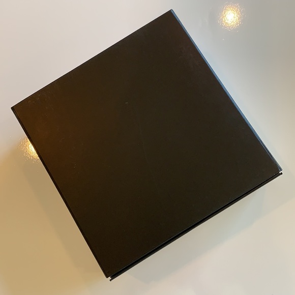 CHANEL empty gift box - Picture 4 of 9